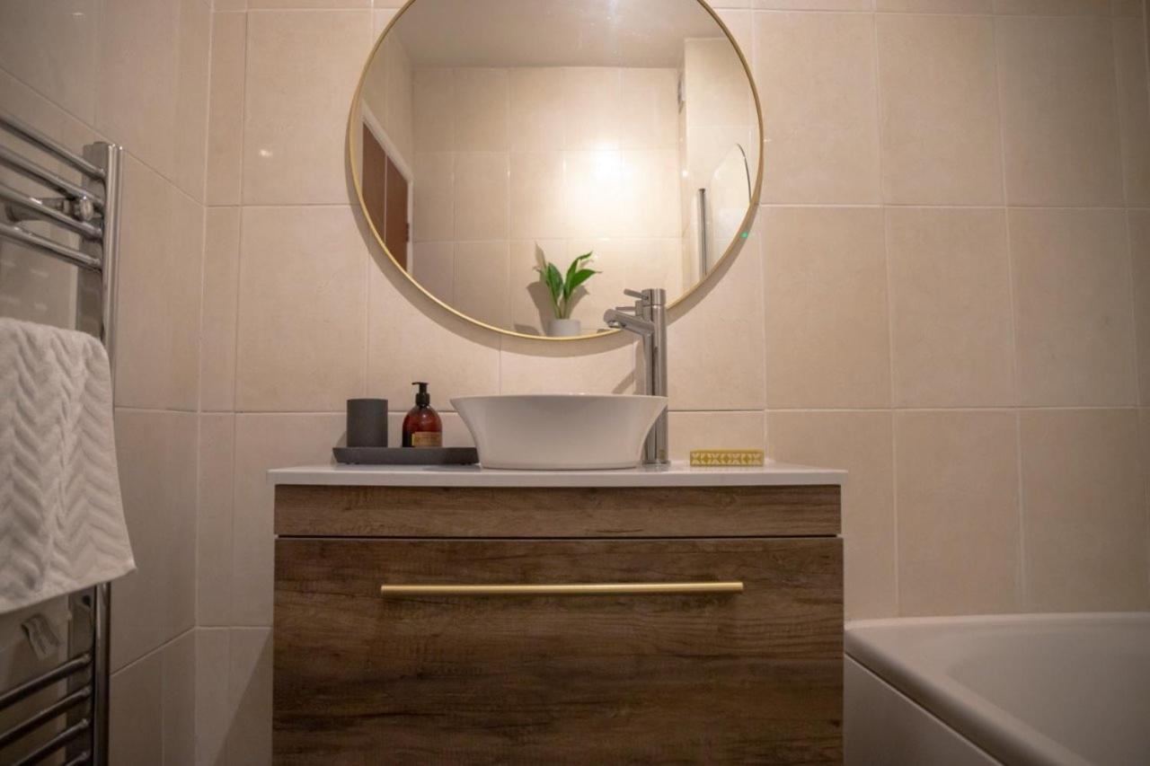 Guestready - Homely Leeds City Apartment Sleep 4 Meanwood Luaran gambar