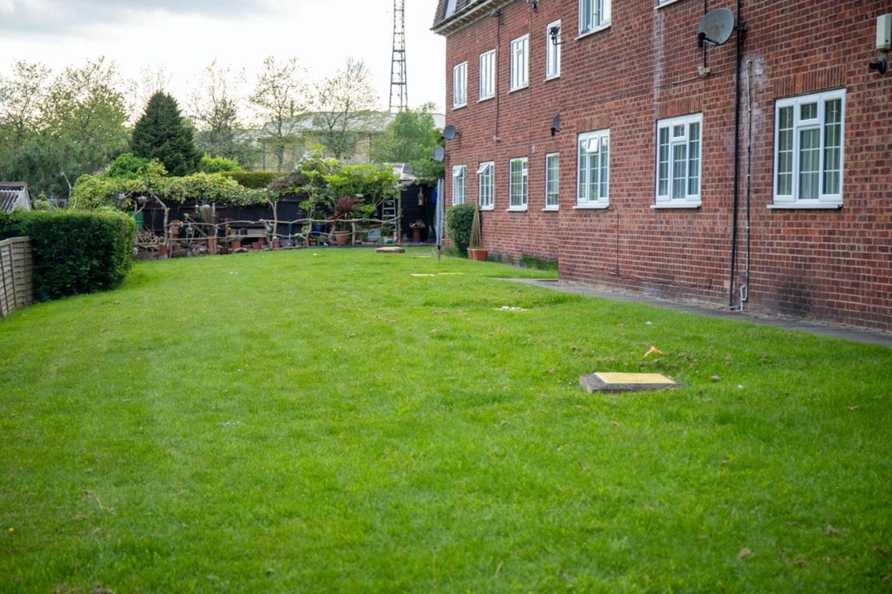 Guestready - Homely Leeds City Apartment Sleep 4 Meanwood Luaran gambar