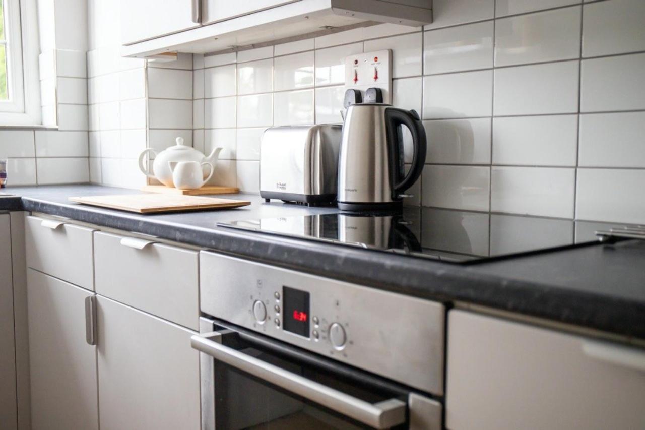 Guestready - Homely Leeds City Apartment Sleep 4 Meanwood Luaran gambar