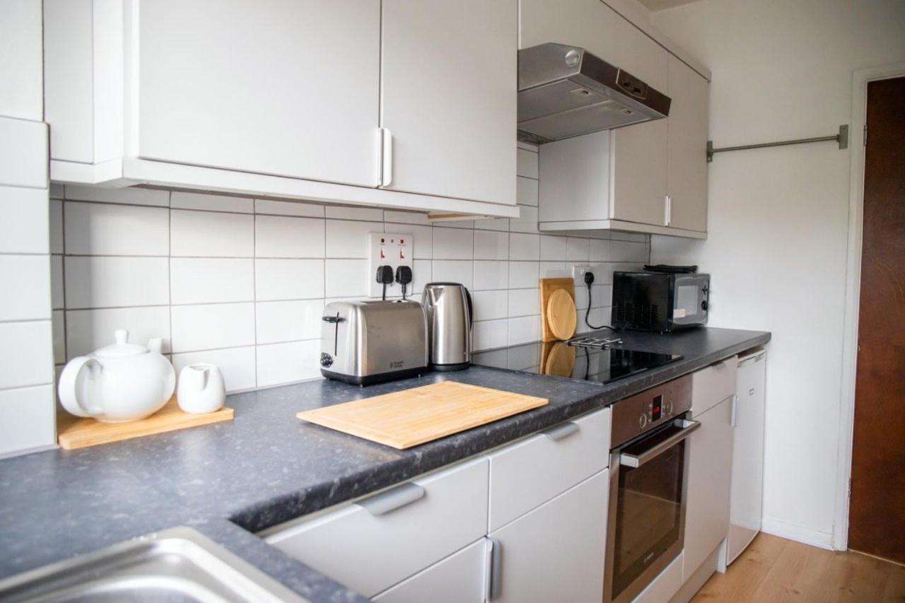 Guestready - Homely Leeds City Apartment Sleep 4 Meanwood Luaran gambar
