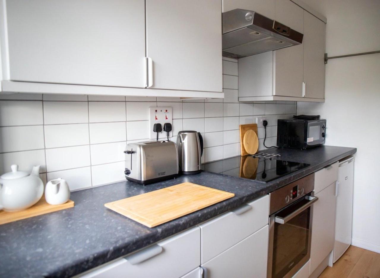 Guestready - Homely Leeds City Apartment Sleep 4 Meanwood Luaran gambar